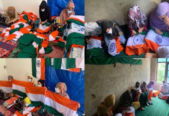 Kashmir Women Created Indian National Flags to be Flown Across the Country as Part of The 'Har Ghar Tiranga' Campaign