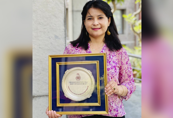 Nepali Entrepreneur Prakriti Mainali Receives Priyadarshani Award from Indian Govt.