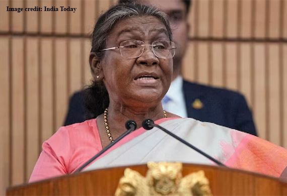 President Murmu Lauds Women Officers as Role Models for Future Generations President Murmu Lauds Women Officers as Role Models for Future Generations