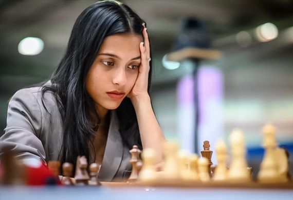 India's Divya Deshmukh Stuns World No. 2 Zhu Jiner at FIDE Women's World Cup India's Divya Deshmukh Stuns World No. 2 Zhu Jiner at FIDE Women's World Cup