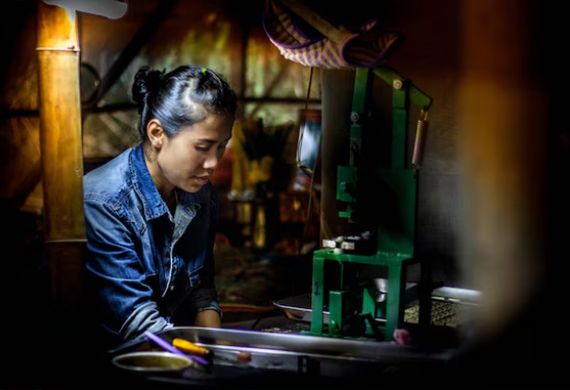 Maharashtra Unveils Draft Rules to Safeguard Women Working Night Shifts in Factories