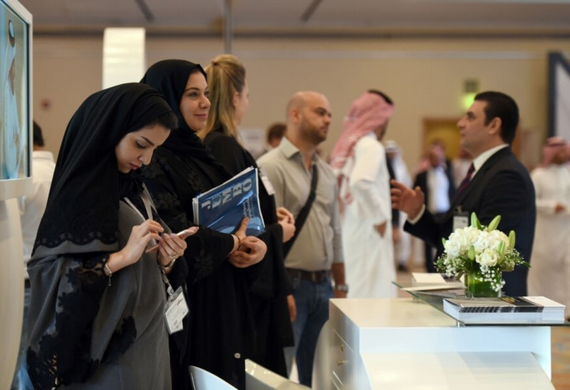 Saudi Women Drive Nearly 50% of Tourism Workforce Growth Saudi Women Drive Nearly 50% of Tourism Workforce Growth