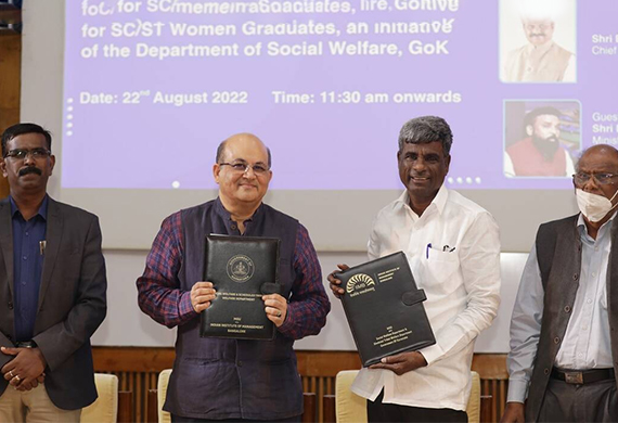 IIM Collaborates with Karnataka Government to help SC-ST Women Graduates Build Entrepreneurship Skills