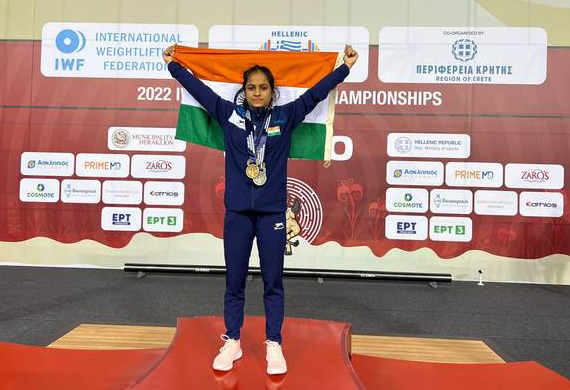 Harshada Becomes India's 1st Weightlifter to Win Gold Medal at IWF Harshada Becomes India's 1st Weightlifter to Win Gold Medal at IWF