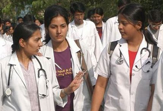 Helpline created by Women Doctors for Covid-19 Patients in Delhi's Vasant Vihar 