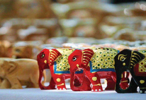 Akansha Dixit: Melding The Rift Between India's Finest Handicrafts And Their Hoarders