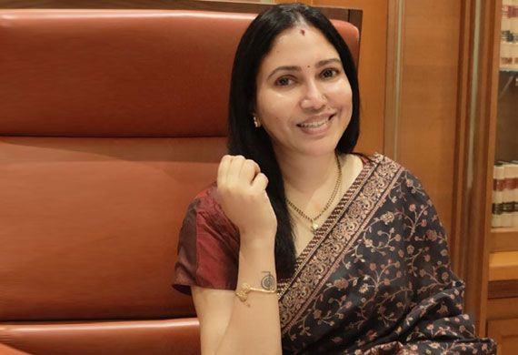 Anuradha Cherukuri: Redefining Corporate Law With Insight & Impact